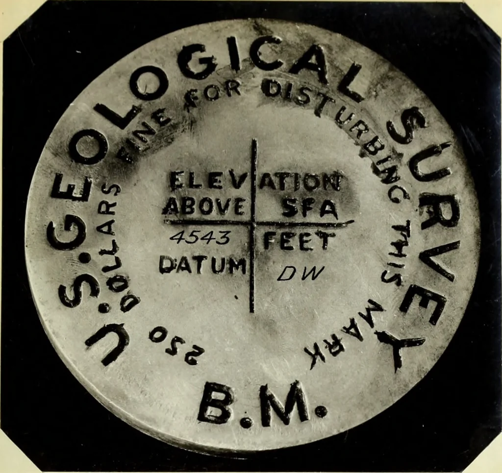 An illustration from The methods used in primary level and triangulation work in unsettled and broken country, 1909, leaf 108