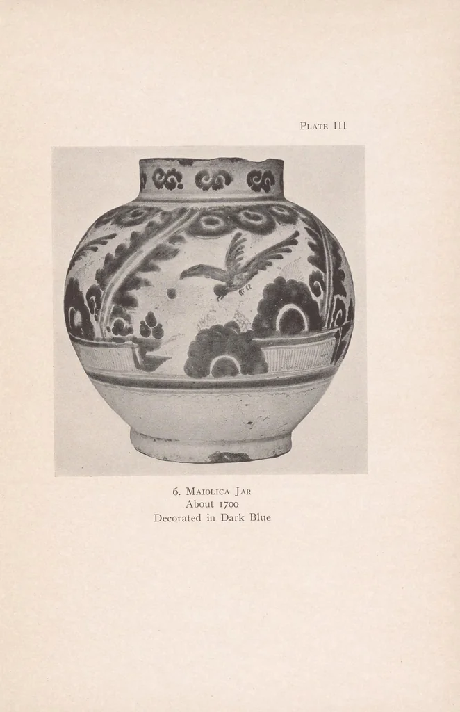 An illustration from Mexican maiolica in the collection of the Hispanic Society of America, 1915, leaf 33