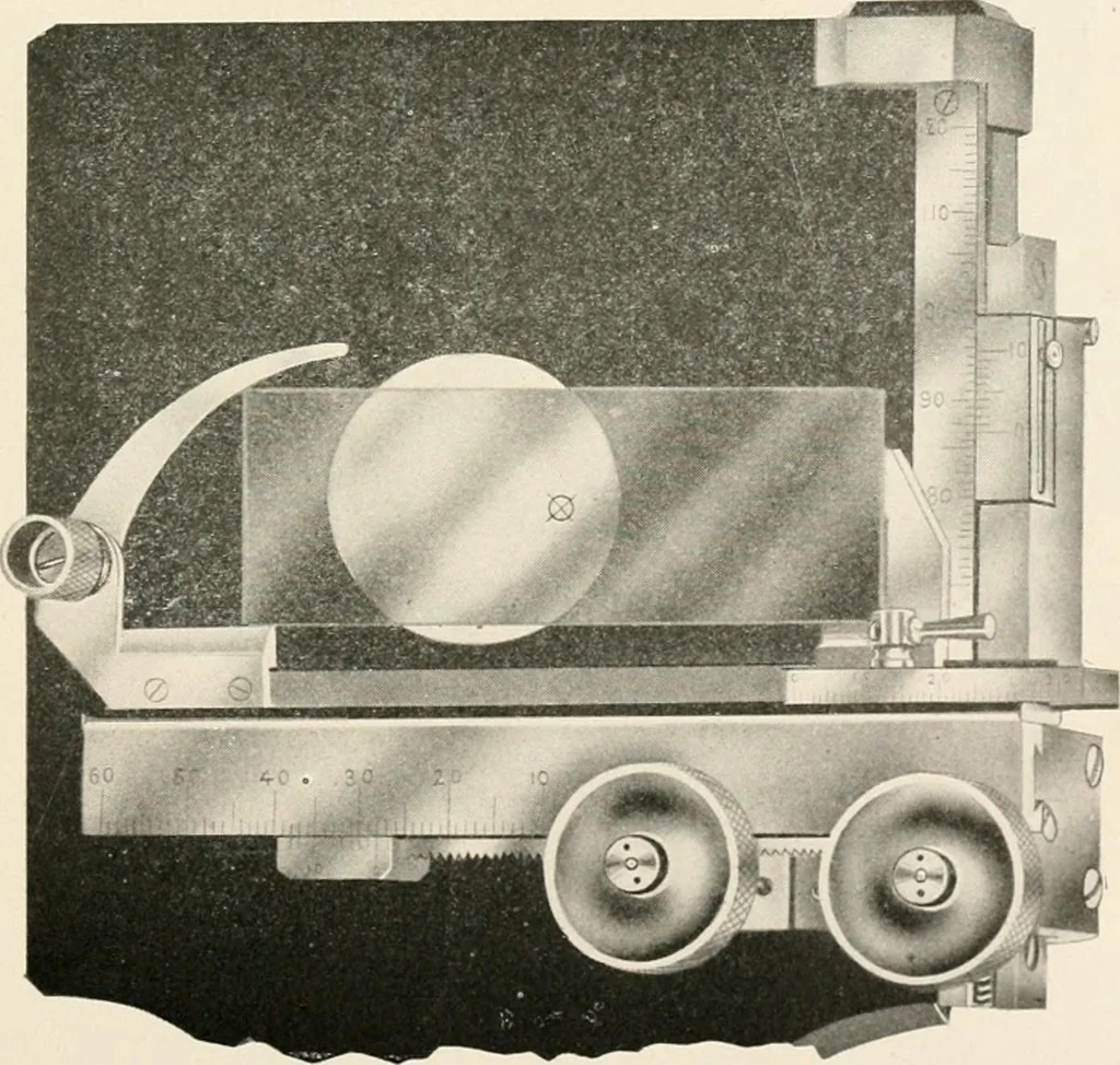 An illustration from The microscope : an introduction to microscopic methods and to histology, 1911, leaf 102