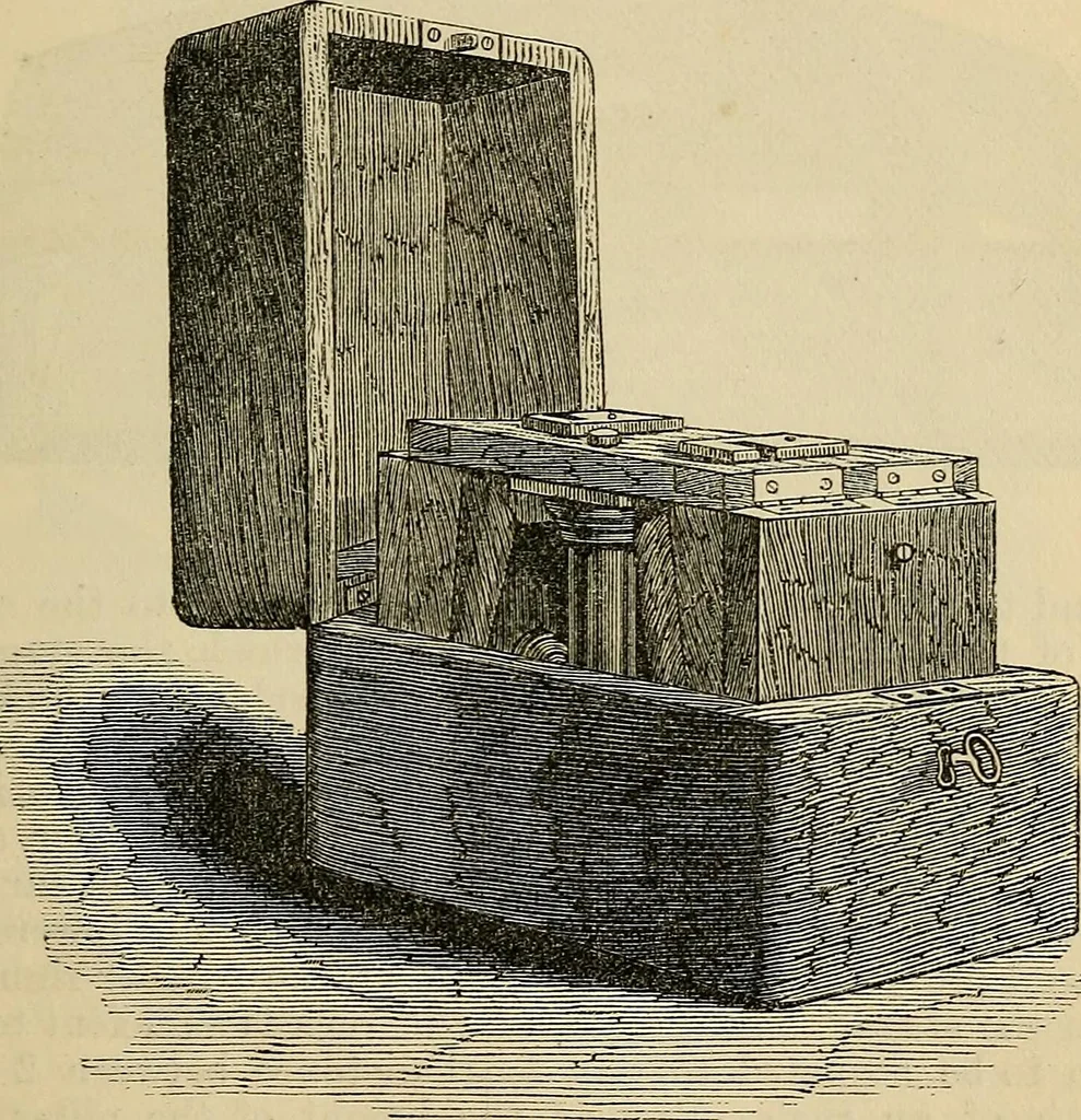 An illustration from The microscope and its revelations, 1881, leaf 100