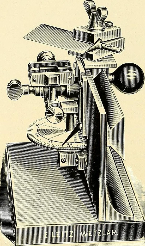 An illustration from Microscopes and accessory apparatus, 1899, leaf 89