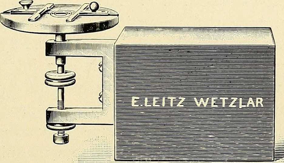 An illustration from Microscopes and accessory apparatus, 1899, leaf 94