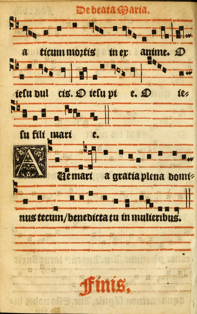 An illustration from Misse familiares cum suis ca[n]tibu[us] angelicis nuperrime ad vngue[m] recognite : nam pleraq[ue] in vetustiorib[us] exe[m]plarib[us] truncata, in hac nouissima recognitione reintegrata sunt sicuti precipue in intonationibus Psalmorum videre est. Misse sole[n]niores toti[us] anni, nuperrime ad vngue[m] recognite. Communes prose totius anni nouissime emendate, 1526, leaf 62