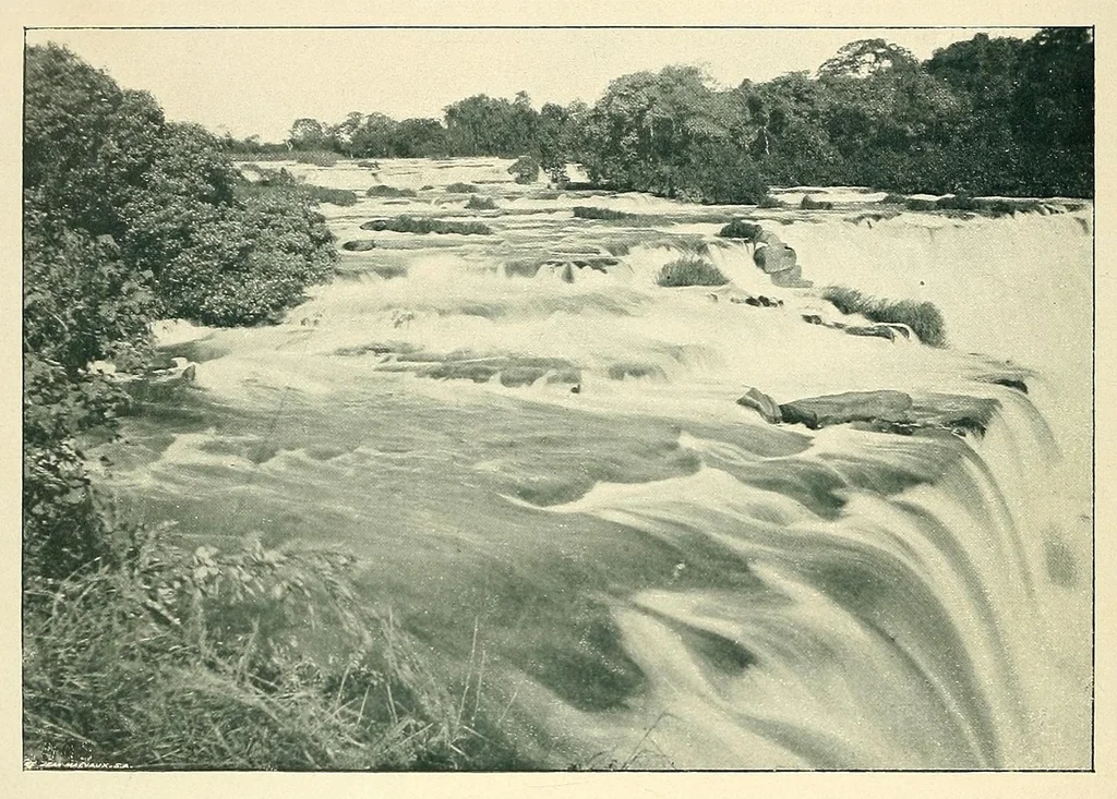 An illustration from Mission scientifique du Ka-Tanga : journal de route, section Moliro, M'pwéto, Ka-Béca, Lofoï, chutes Ki-Oubo, 1902, leaf 310