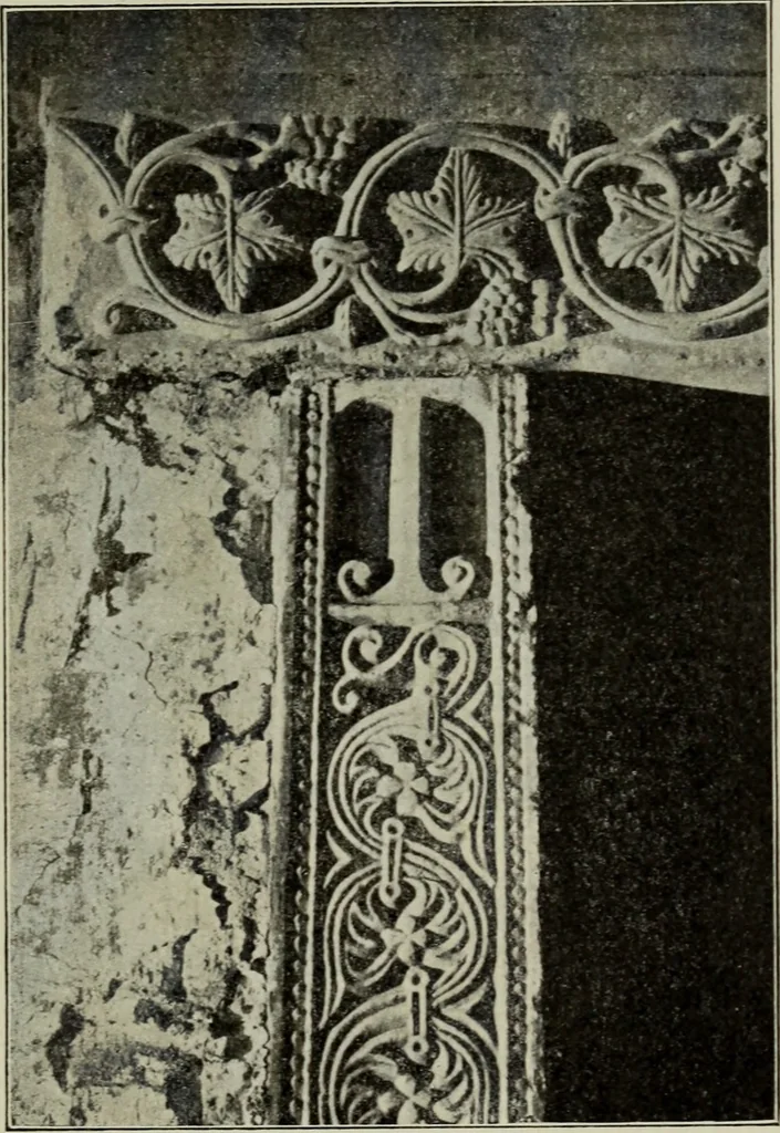 An illustration from Mittelalterliche Plastik in Venedig, 1903, leaf 96