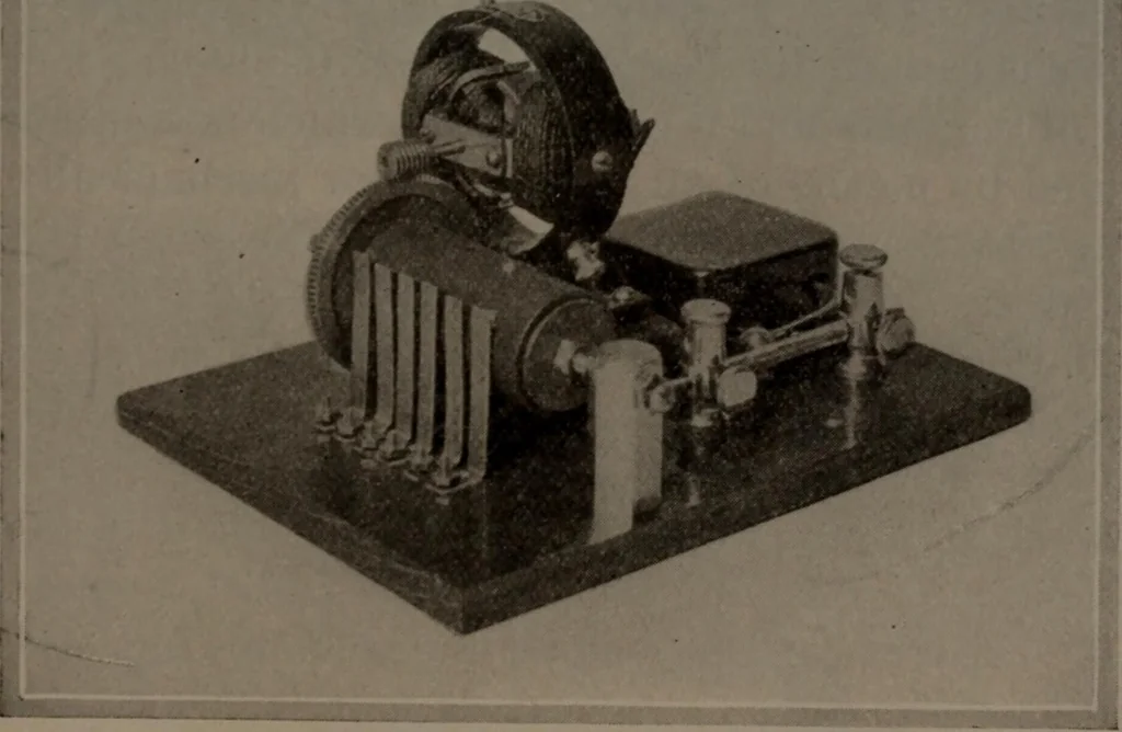 An illustration from Model making; including workshop practice, design and construction of models, a practical treatise for the amateur and professional mechanic .., 1919, leaf 308