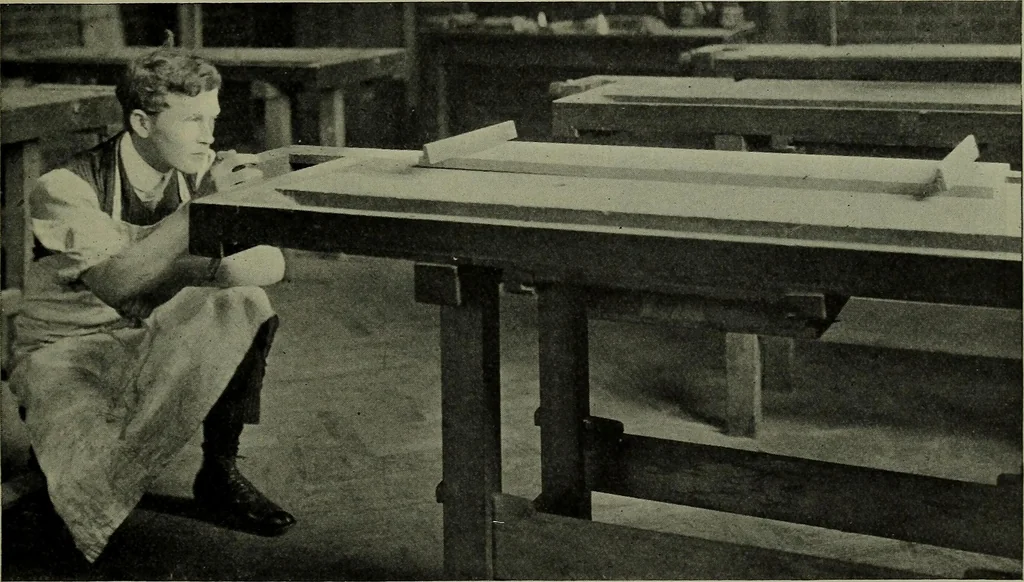 An illustration from Modern cabinetwork, furniture & fitments; an account of the theory & practice in the production of all kinds of cabinetwork & furniture, with chapters on the growth and progress of design and construction;, 1910, leaf 118