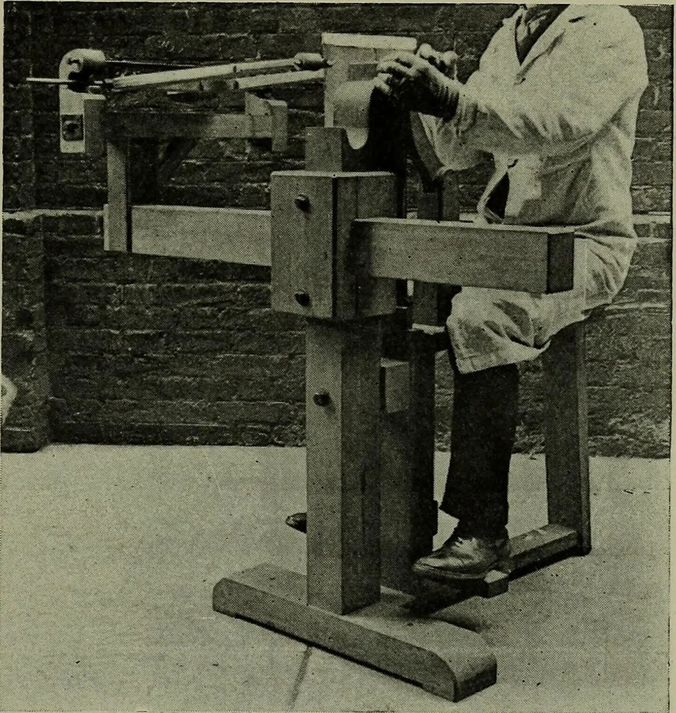 An illustration from Modern cabinetwork, furniture & fitments; an account of the theory & practice in the production of all kinds of cabinetwork & furniture, with chapters on the growth and progress of design and construction;, 1910, leaf 292
