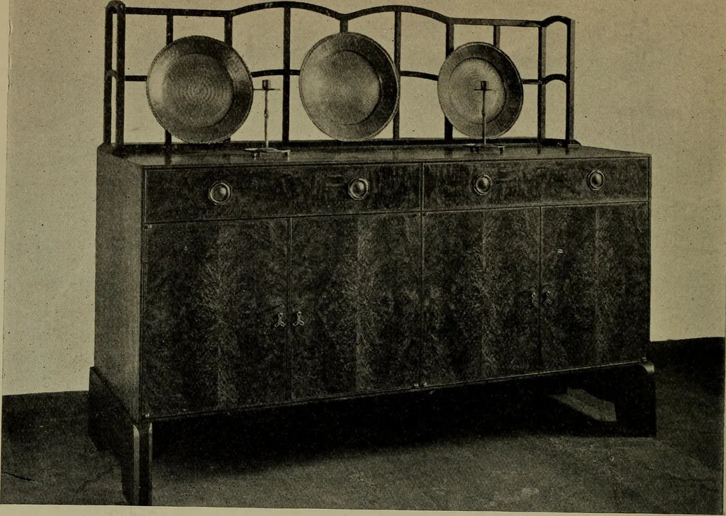An illustration from Modern cabinetwork, furniture & fitments; an account of the theory & practice in the production of all kinds of cabinetwork & furniture, with chapters on the growth and progress of design and construction;, 1910, leaf 339