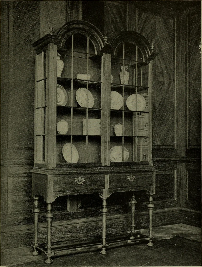An illustration from Modern cabinetwork, furniture & fitments; an account of the theory & practice in the production of all kinds of cabinetwork & furniture, with chapters on the growth and progress of design and construction;, 1910, leaf 464