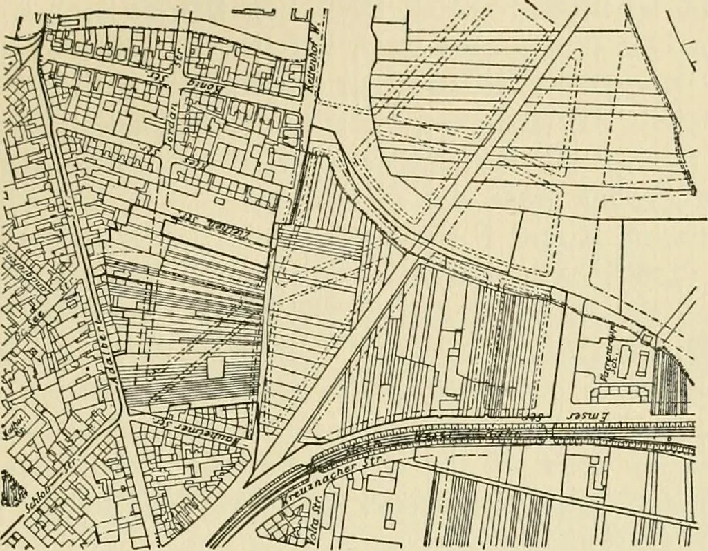 An illustration from Modern city planning and maintenance, 1914, leaf 104