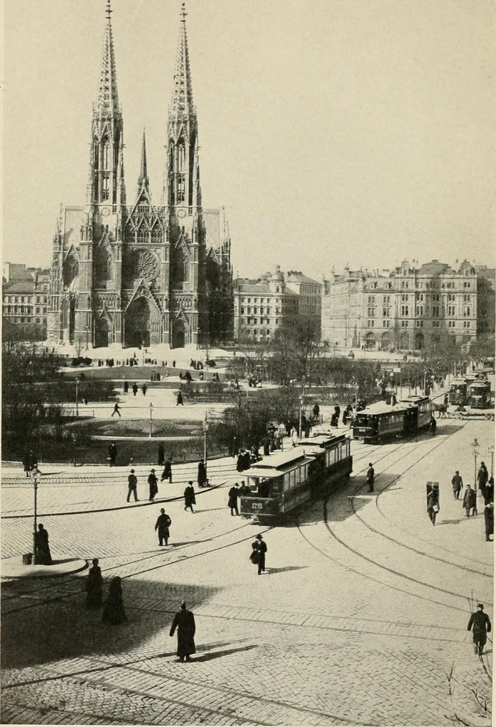 An illustration from Modern city planning and maintenance, 1914, leaf 185
