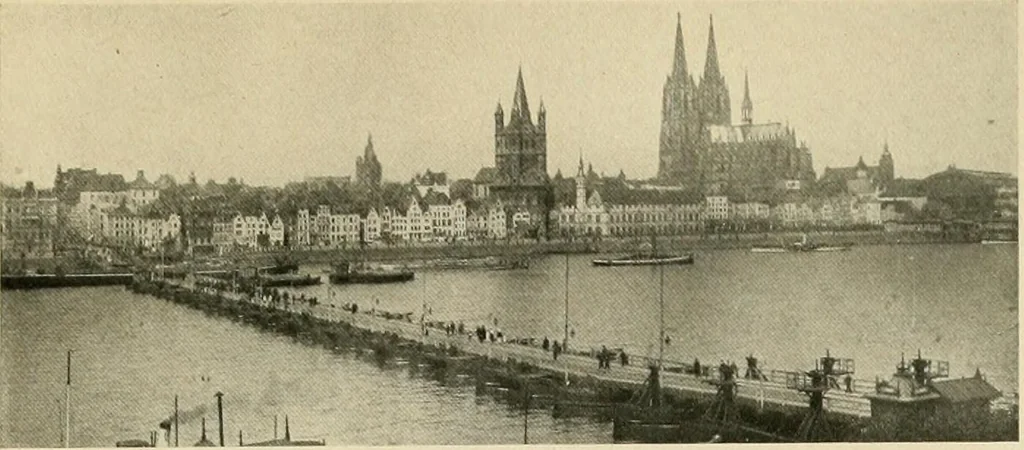 An illustration from Modern city planning and maintenance, 1914, leaf 248