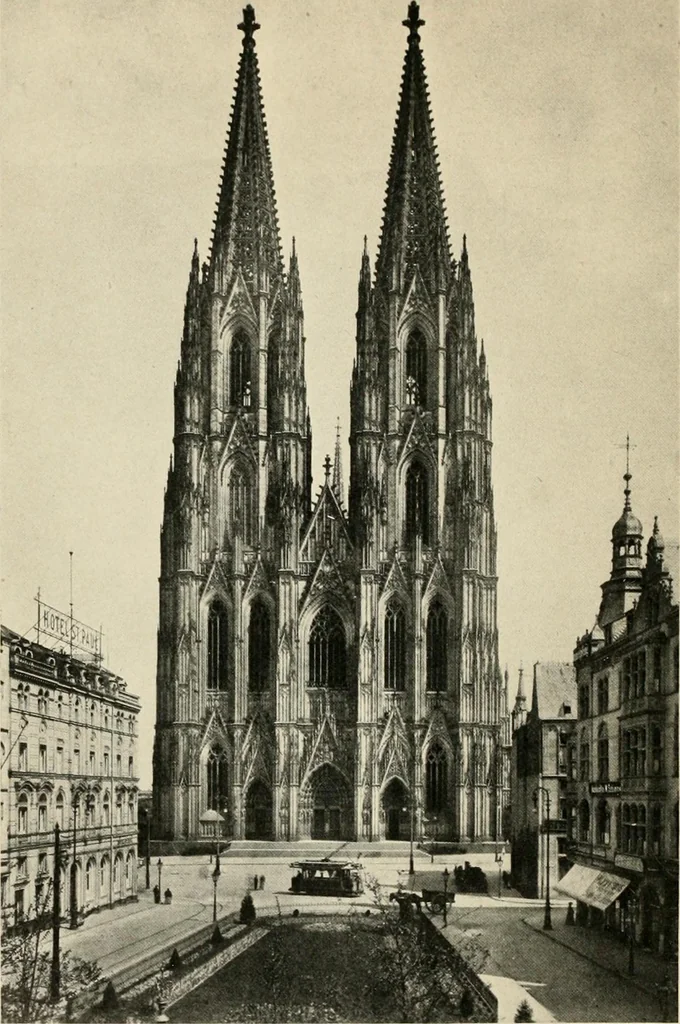 An illustration from Modern city planning and maintenance, 1914, leaf 293