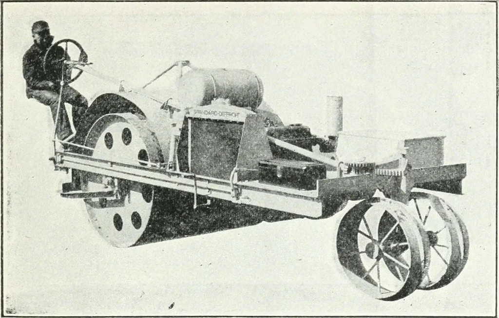 An illustration from The modern gas tractor, its construction, utility, operation and repair: a practical treatise defining every branch of up-to-date gas tractor engineering, driving and maintenance in a non-technical manner. Considers fully all types of power plants and their components, methods of drive and speed changing mechanisms. Describes design and construction as well as practical application of tractors in the field, 1919, leaf 466