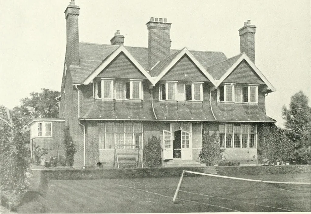 An illustration from The modern home; a book of British domestic architecture for moderate incomes; a companion volume to "The British home of to-day";, 1906, leaf 115