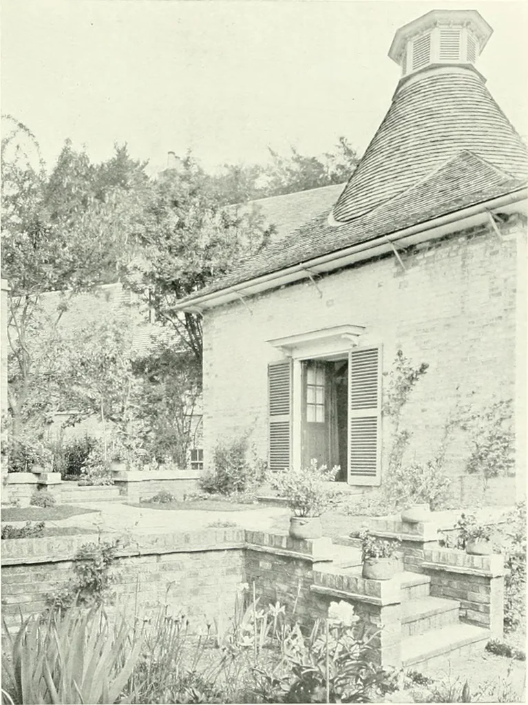 An illustration from The modern home : a book of British domestic architectvre for moderate incomes; a companion volvme to "The British home of to-day", 1906, leaf 124