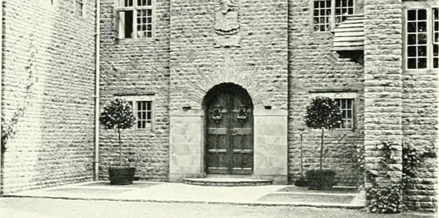 An illustration from The modern home : a book of British domestic architectvre for moderate incomes; a companion volvme to "The British home of to-day", 1906, leaf 129