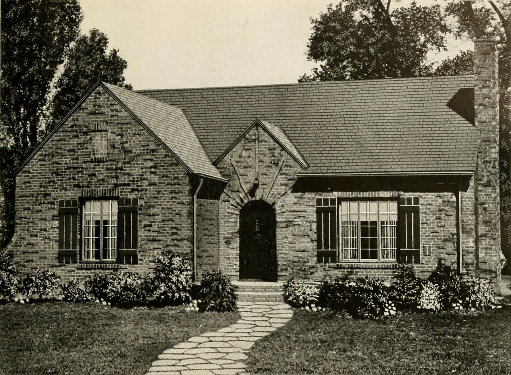 An illustration from Modern homes., 1920, leaf 94