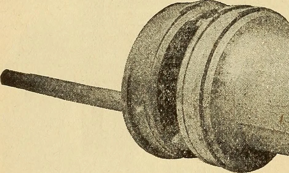 An illustration from Modern locomotive engineering, with questions and answers .., 1913, leaf 273