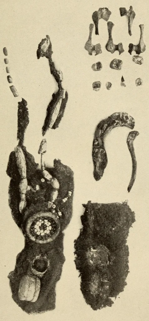 An illustration from A Montauk cemetery at Easthampton, Long island, 1920, leaf 75