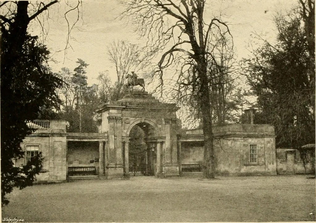 An illustration from More famous homes of Great Britain and their stories, 1902, leaf 208