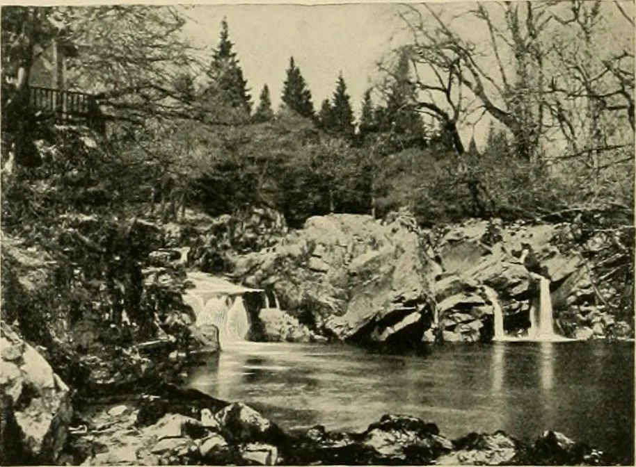 An illustration from More famous homes of Great Britain and their stories, 1902, leaf 363
