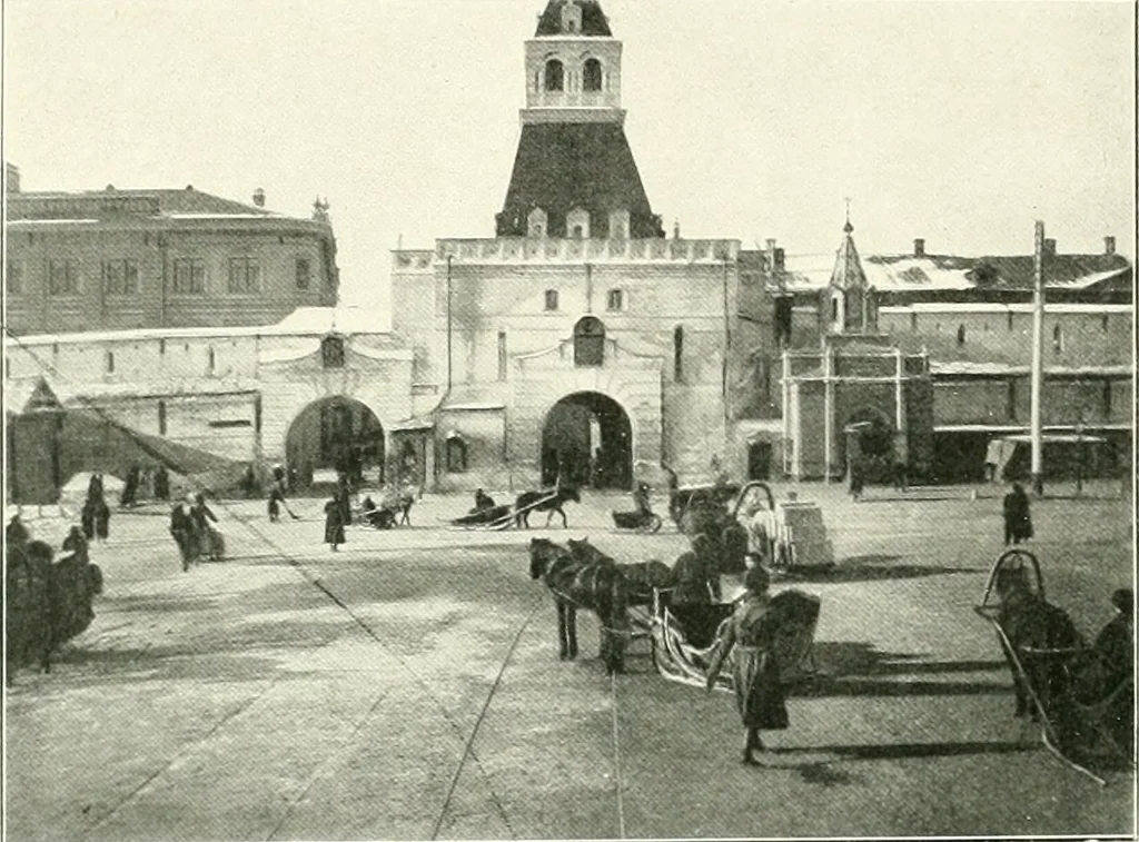 An illustration from Moscou, 1904, leaf 101