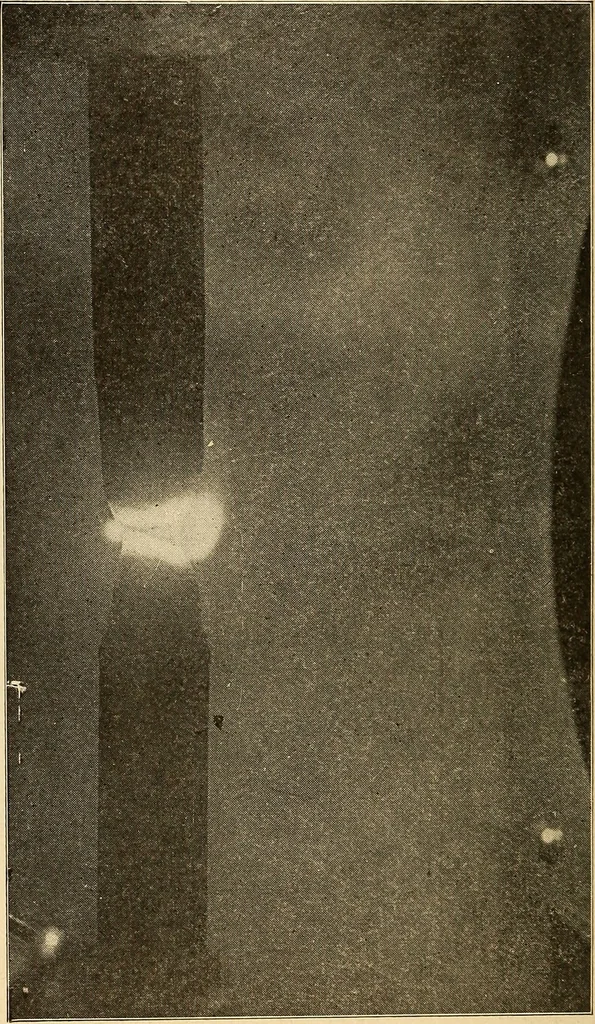 An illustration from Motion picture electricity, 1914, leaf 197