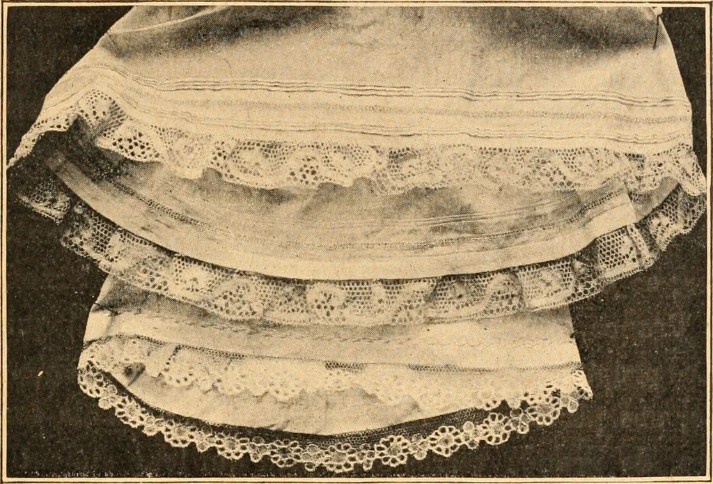An illustration from Musee De Poupees, 1909, leaf 124