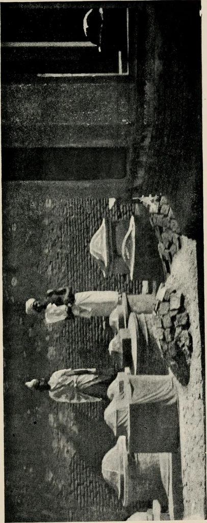 An illustration from The mystics, ascetics, and saints of India : a study of Sadhuism, with an account of the Yogis, Sanyasis, Bairagis, and other strange Hindu sectarians, 1905, leaf 326