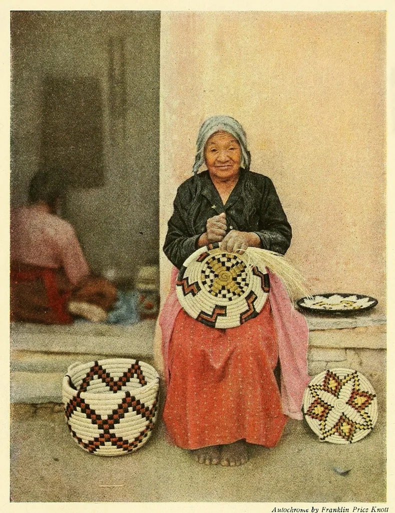 An illustration from The National geographic magazine, 1888, leaf 407