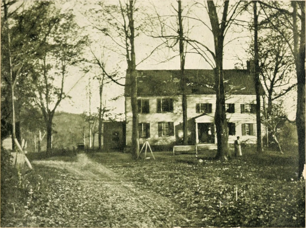 An illustration from The New York and Albany post road from Kings Bridge to "the ferry at Crawlier, over against Albany" : being an account of a jaunt on foot made at sundry convenient times between May and November, nineteen hundred and five, 1905, leaf 54