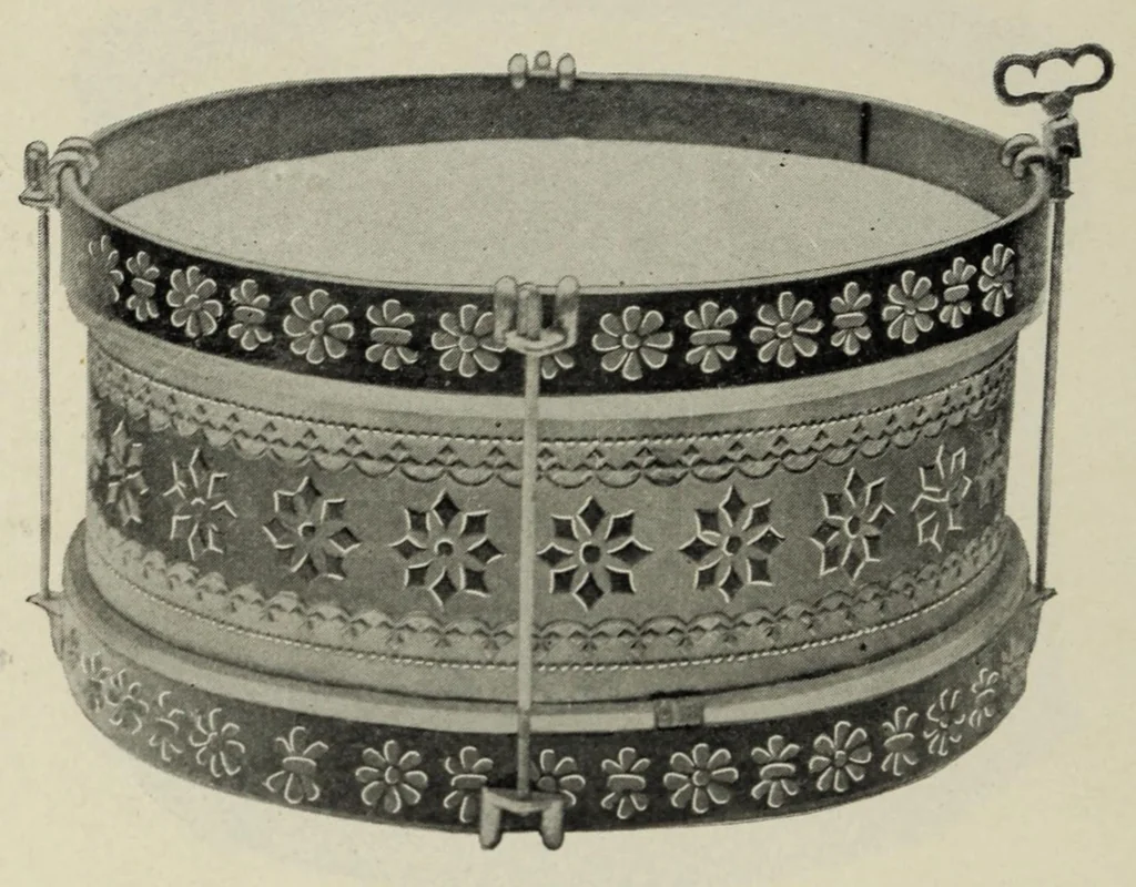 An illustration from Noble & Cooley : Toy drums, banjos, tambourines, rolling hoops, etc., 1912, leaf 36