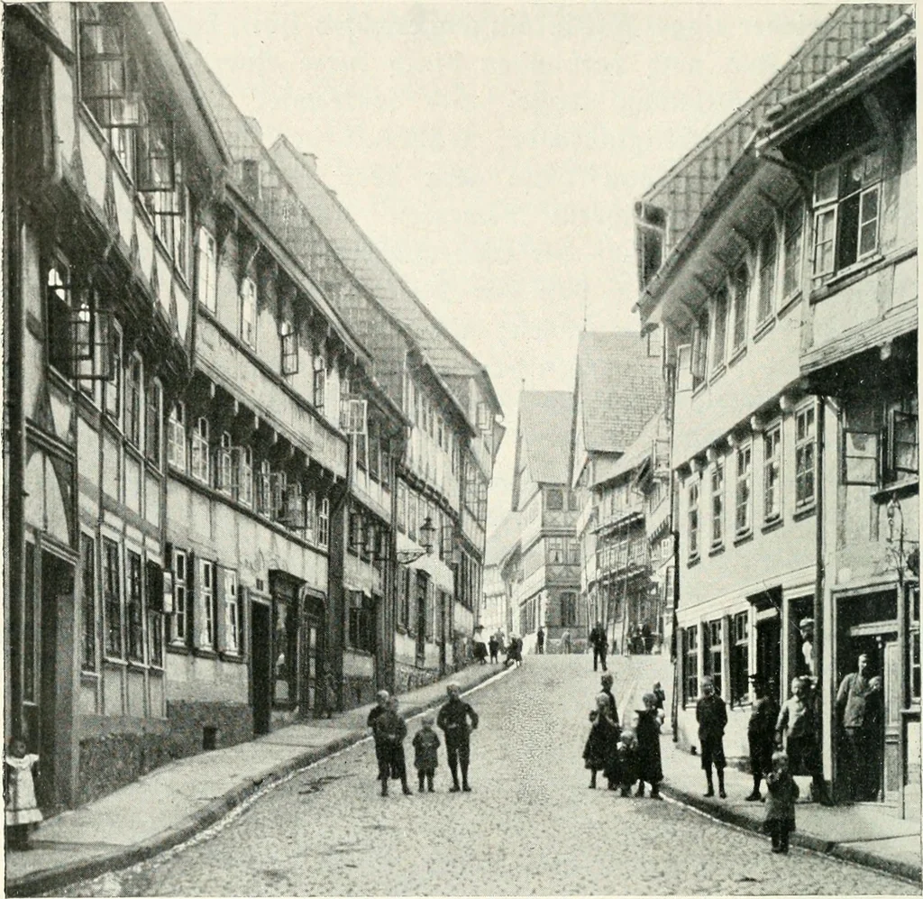 An illustration from Norddeutschland, 1913, leaf 111