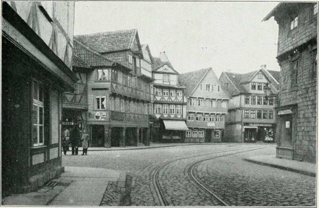An illustration from Norddeutschland, 1913, leaf 126