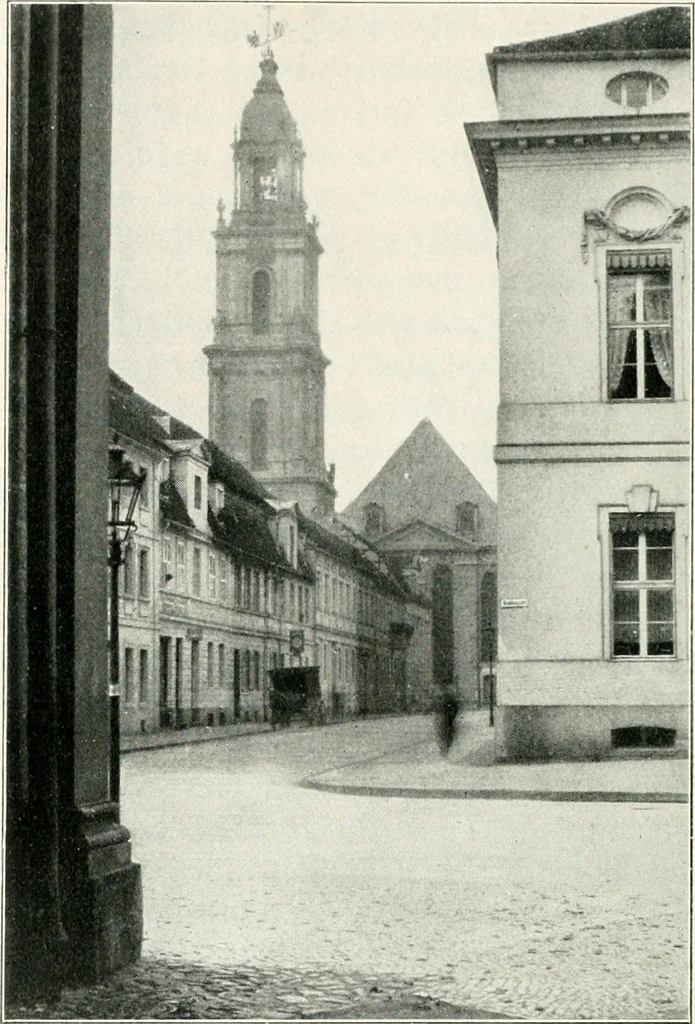 An illustration from Norddeutschland, 1913, leaf 227