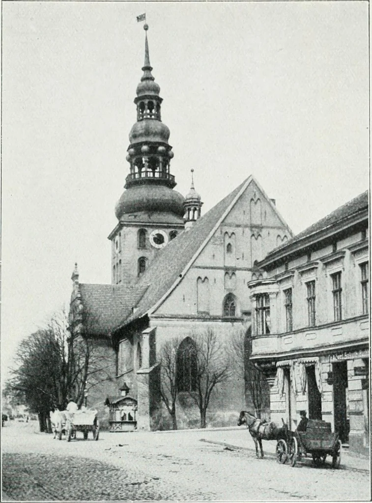 An illustration from Norddeutschland, 1913, leaf 42