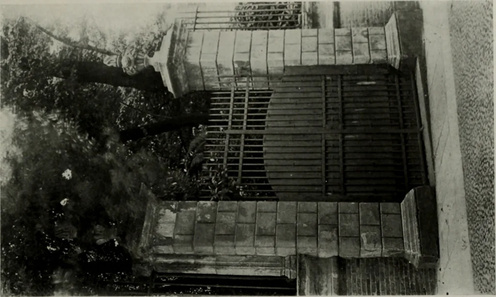 An illustration from Northern Italian details;, 1916, leaf 192