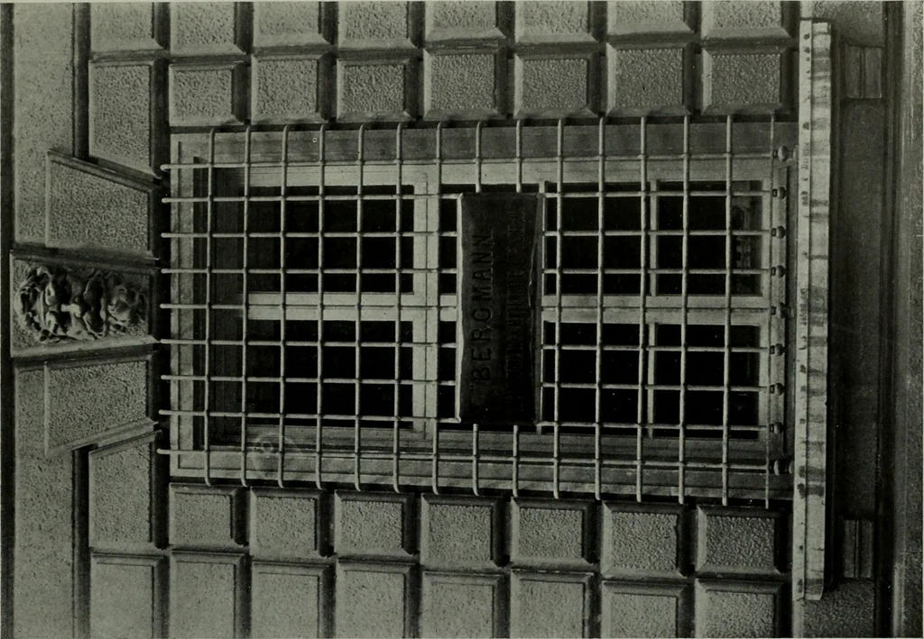 An illustration from Northern Italian details;, 1916, leaf 270
