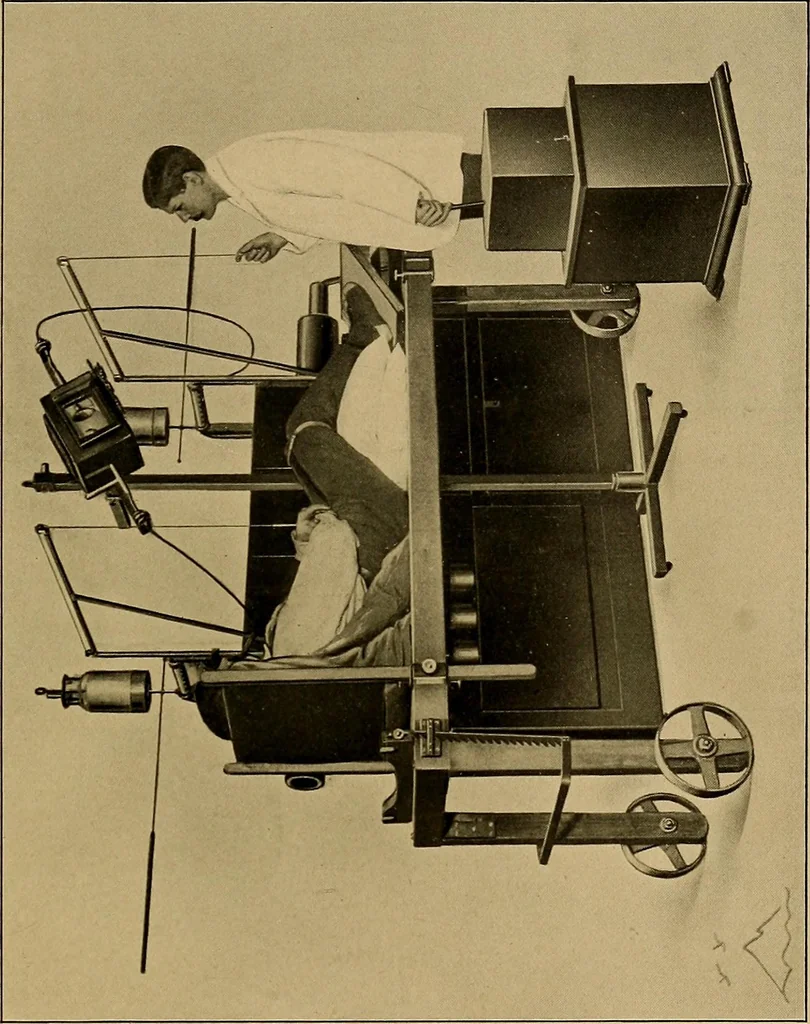 An illustration from Notes on X-light, 1903, leaf 622