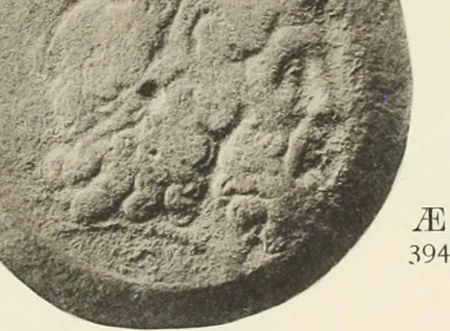 An illustration from Numismata graeca; Greek coin-types, classified for immediate identification, 1910, leaf 138