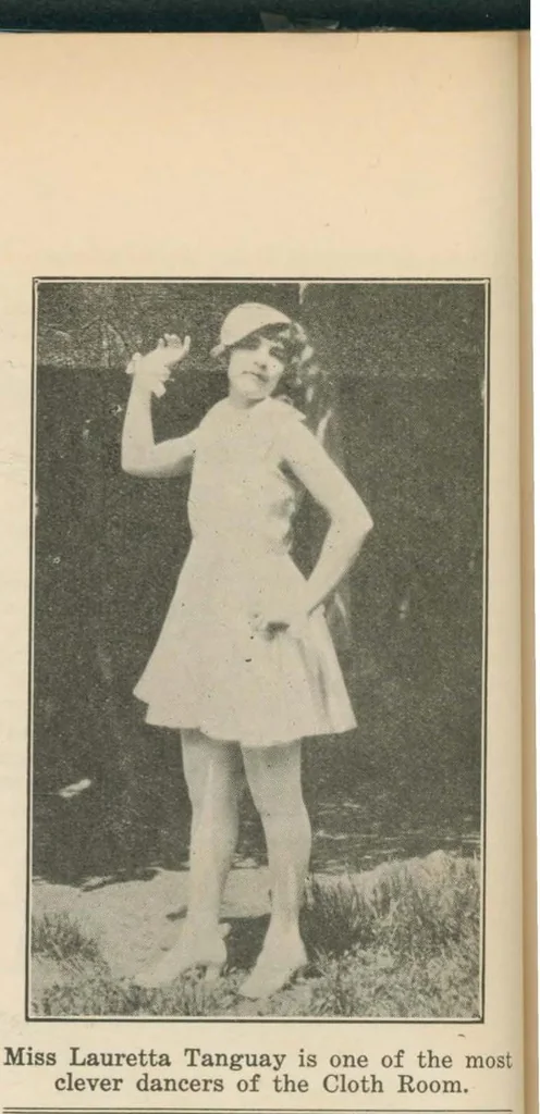 An illustration from October 1927, 1927, leaf 17