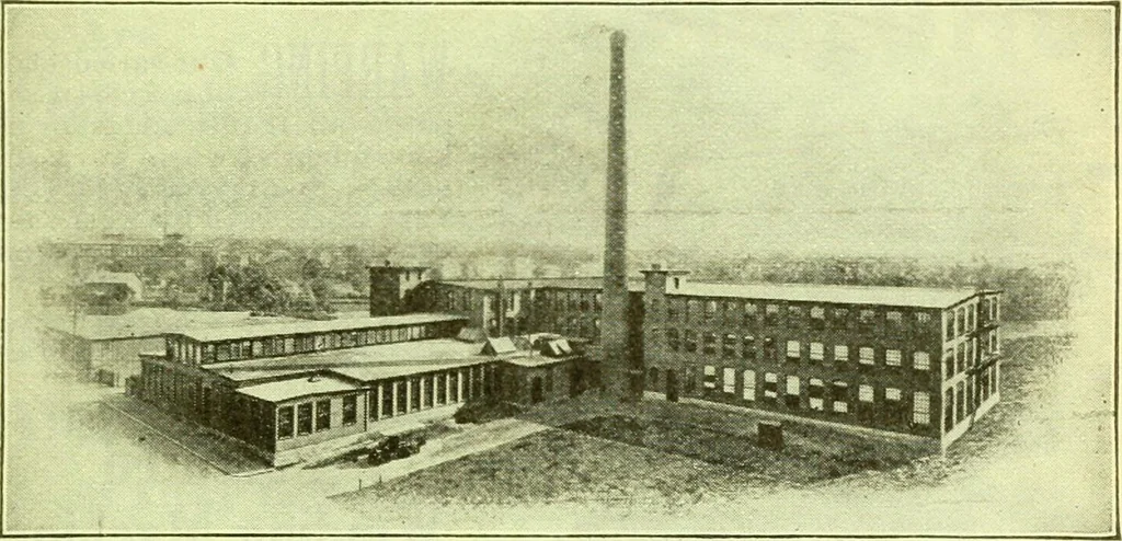 An illustration from Official American textile directory; containing reports of all the textile manufacturing establishments in the United States and Canada, together with the yarn trade index ... Comp. annually by the Textile world journal, 1915, leaf 38