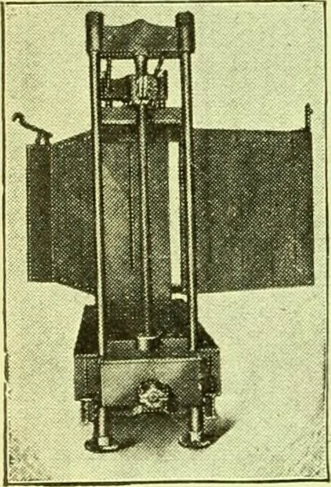 An illustration from Official American textile directory; containing reports of all the textile manufacturing establishments in the United States and Canada, together with the yarn trade index ... Comp. annually by the Textile world journal, 1915, leaf 91