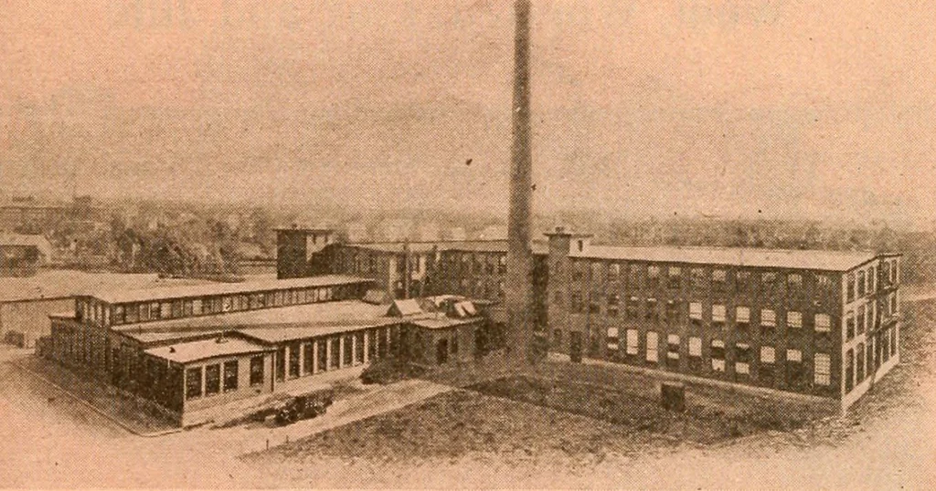 An illustration from Official American textile directory; containing reports of all the textile manufacturing establishments in the United States and Canada, together with the yarn trade index ... Comp. annually by the Textile world journal, 1918, leaf 20