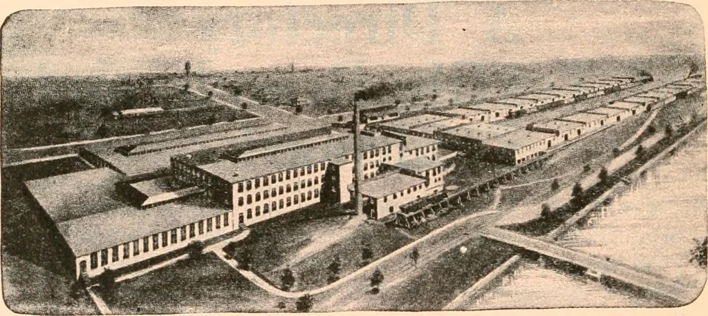An illustration from Official American textile directory; containing reports of all the textile manufacturing establishments in the United States and Canada, together with the yarn trade index ... Comp. annually by the Textile world journal, 1919, leaf 681