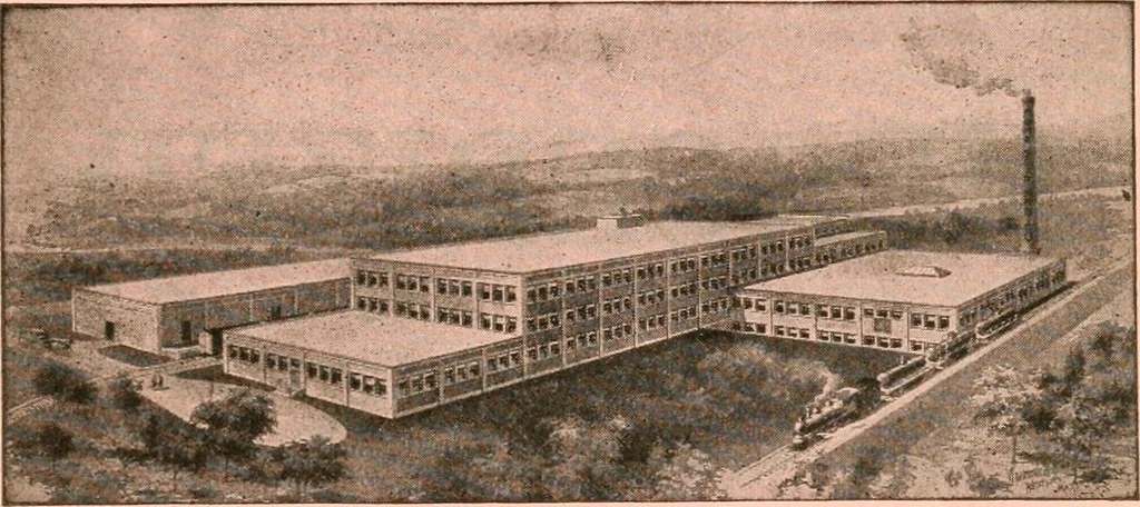 An illustration from Official American textile directory; containing reports of all the textile manufacturing establishments in the United States and Canada, together with the yarn trade index ... Comp. annually by the Textile world journal, 1921, leaf 466