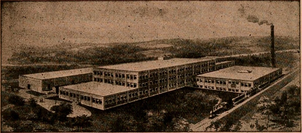 An illustration from Official American textile directory; containing reports of all the textile manufacturing establishments in the United States and Canada, together with the yarn trade index ... Comp. annually by the Textile world journal, 1922, leaf 412