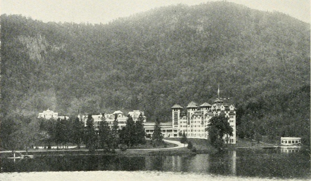 An illustration from Official exposition record and history of Masonry in the state of New York in connection with first annual fashion exposition for the benefit of Masonic hospital activities, May 8 to 13, 1922, 1922, leaf 133